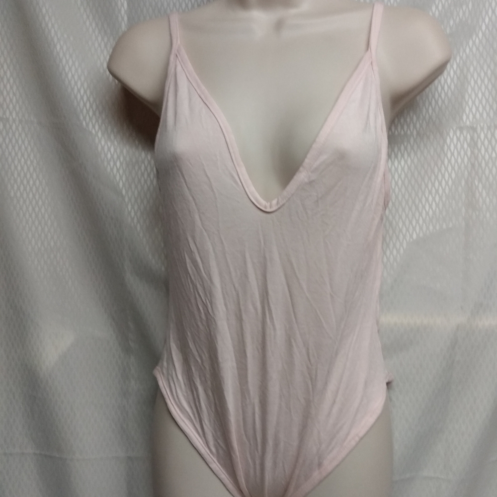 Boohoo Bodysuit, sz 12, Lt Pink, sleeveless, snap closure, NWT